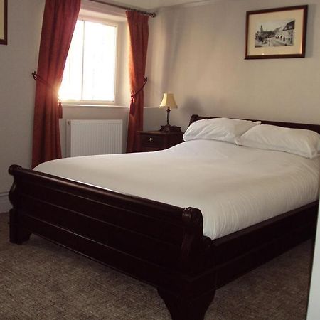 The George Inn Mere  Zewnętrze zdjęcie